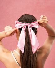 Anna McNulty Bow Scrunchie