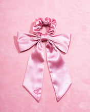 Anna McNulty Bow Scrunchie