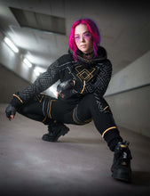 Cryptic Gold 2.0 - Cropped Hoodie