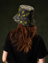 Creepy-Crawlies Brain Bucket (Green)