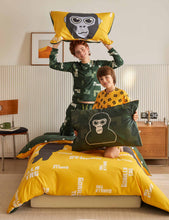 Gorilla Tag Bed Set
