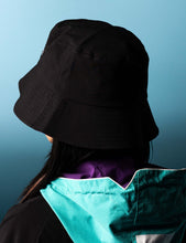Ari-Gatou Bucket Hat