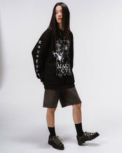 10-Year Oversized Cultist Sallie Crewneck