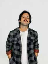 Wendigoon Plaid Shirt Jacket